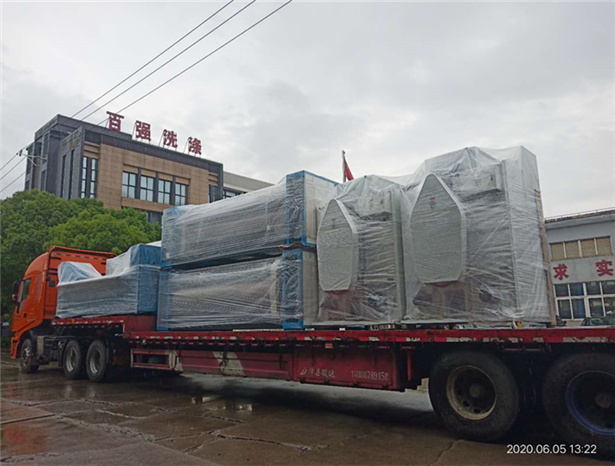 山西大同客戶(hù)訂購(gòu)的百?gòu)?qiáng)洗滌設(shè)備今日發(fā)貨