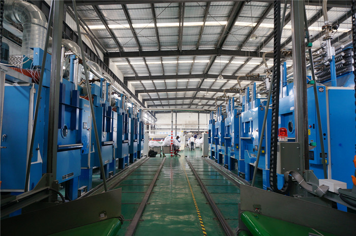 工業(yè)洗衣機廠家在業(yè)界取得好口碑需要具備這些條件