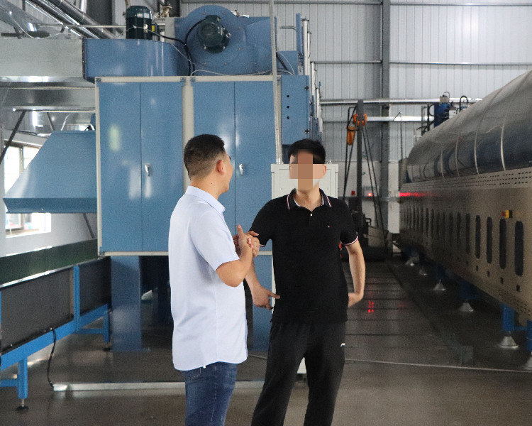 如何選擇一個靠譜的酒店布草洗滌設備生產廠家